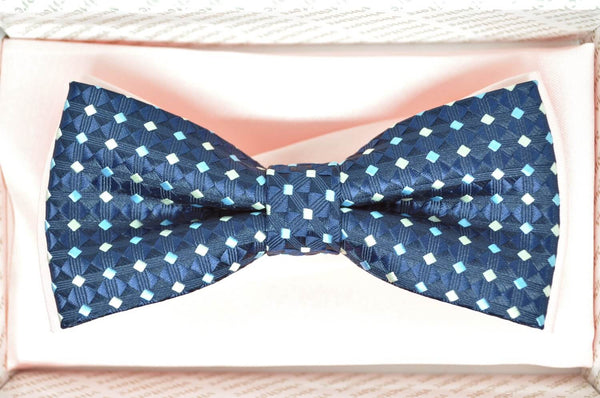 TBOW-10, Navy on Pink Bow Tie